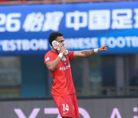 开云体育官方网站-姆布拉屡失单刀&amp;amp;破门，河南2比1迎两连胜！玉昆后卫送礼+前锋乌龙！|云南|云南玉昆|纳萨里奥|奥斯卡|张宸梁_新浪体育_新浪新闻