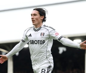 开云登录入口-记者：维拉领跑免签富勒姆前锋威尔逊，他也愿意加盟维拉